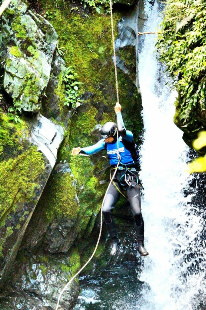 15881908820_0d402cdf69_k