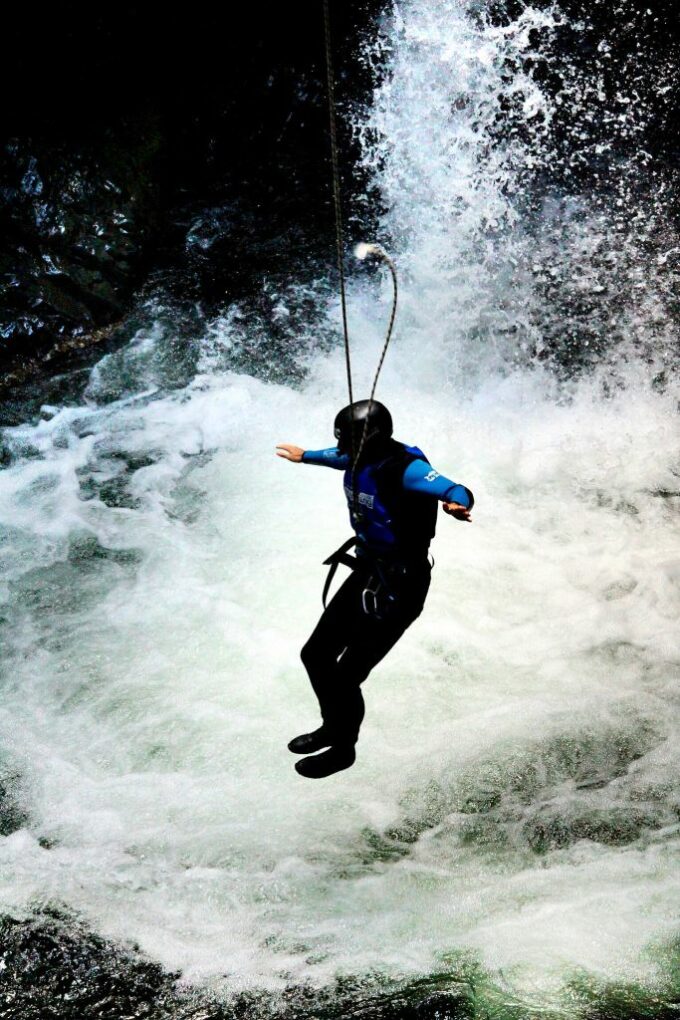 15883432197_7704caf795_k